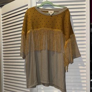 Women's Two-Tone Fringe Knit Tee in Mustard and Taupe